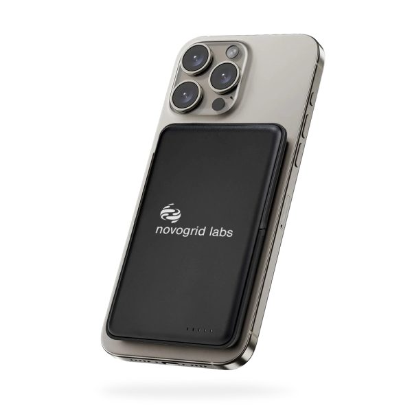 5,000 mAh Kickstand Magnetic Wireless Charging Power Bank