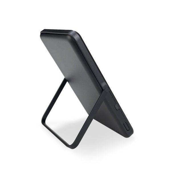 5,000 mAh Kickstand Magnetic Wireless Charging Power Bank